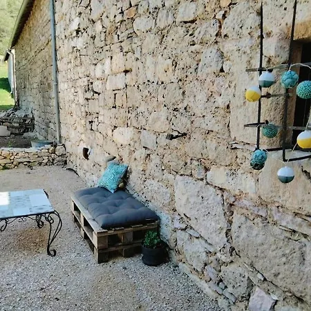 Chez Guetou De Charme En Lozere Holiday home